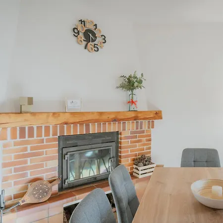 Feriehus Natillas Con V -